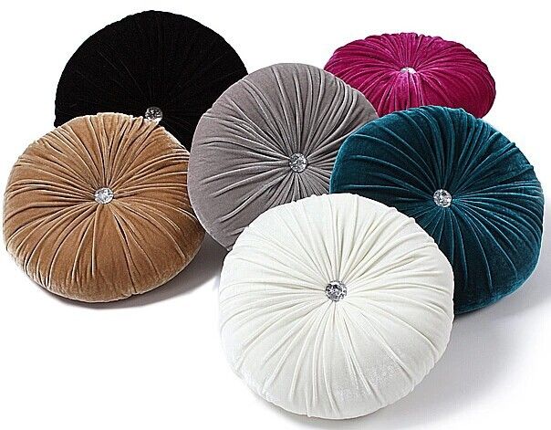 Round Style Velvet Sofa Cushion