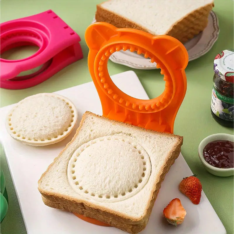 Round Sandwich Cutting Mold – Stainless Steel Baking Tool