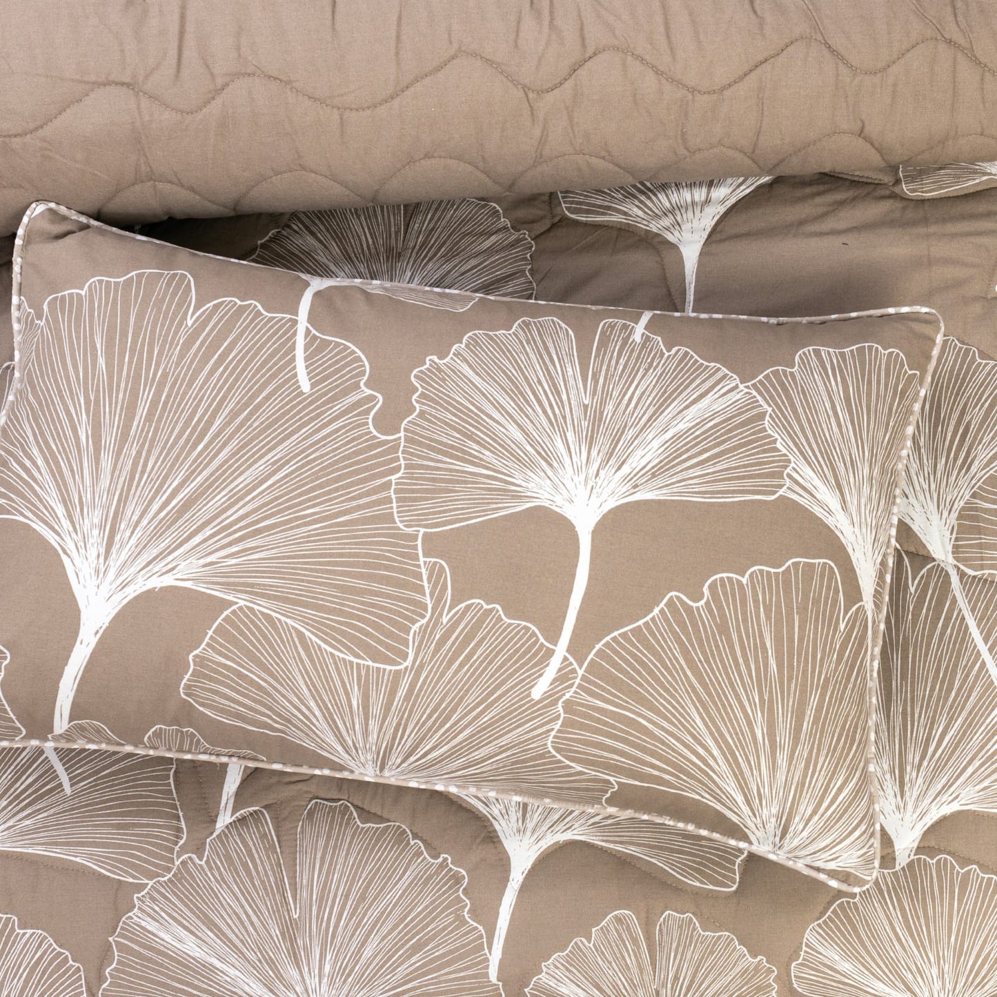 Export Quality Cotton Bed Sheet & Comforter Set