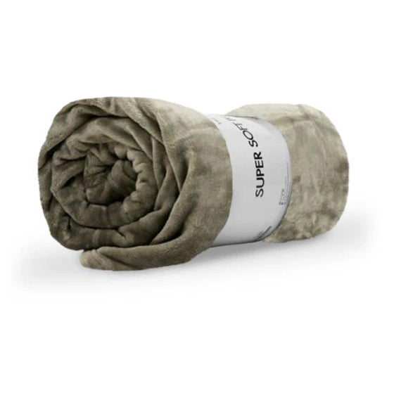 Luxuriously Soft Mild Brown Velvet Fleece Blankets For Gentle weather