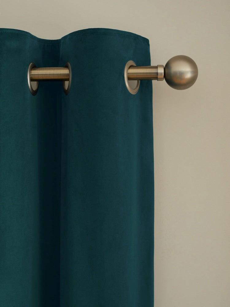 Luxury Matte Velvet Eyelet Curtains - Premium Quality