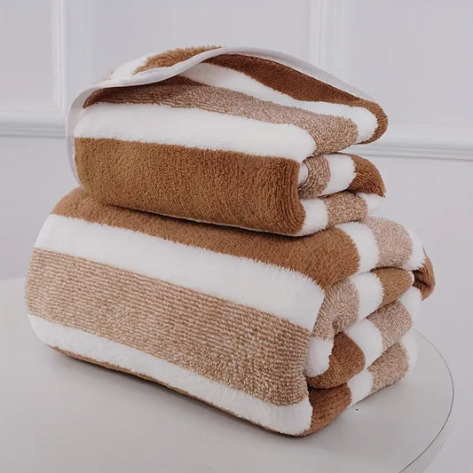 Soft Stripe Pattern Towel Set (2 PC's)