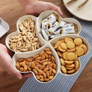Heart-Shaped Divided Fruit Tray - Reusable Snack & Dessert Platter - 1 Pc